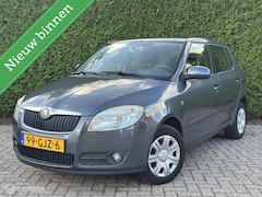 Skoda Fabia - 1.4-16V Ambiente Business | Trekhaak |Airco| NAP | Volledige OH historie aanwezig |