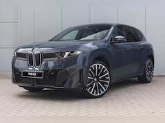 BMW iX3 - 40 eDrive M Sport / Trekhaak / Panoramadak / 3D Head-Up / Harman Kardon / Parking Assistan