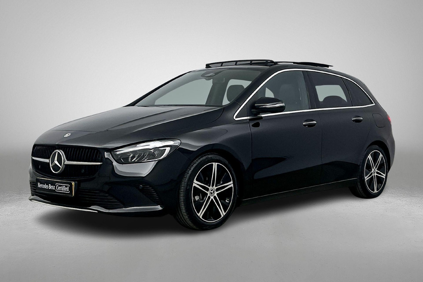 Mercedes-Benz B-klasse - B 180 Automaat Star Edition Limited Luxury Line | Panoramadak - AutoWereld.nl