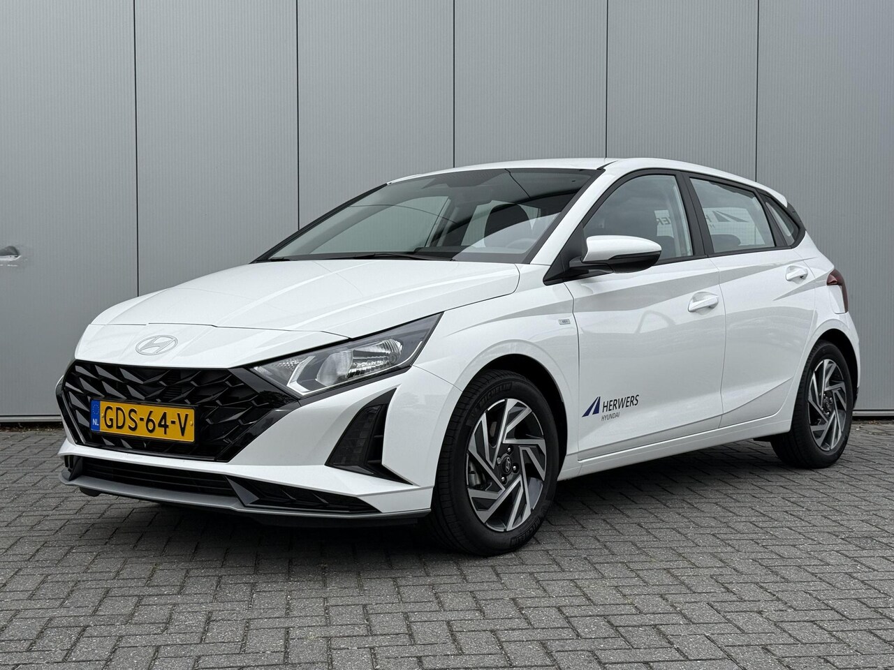 Hyundai i20 - 1.0 T-GDI Comfort Smart / Navigatie / Dodehoekdetectie / Achteruitrijcamera / Elek. Ramen - AutoWereld.nl