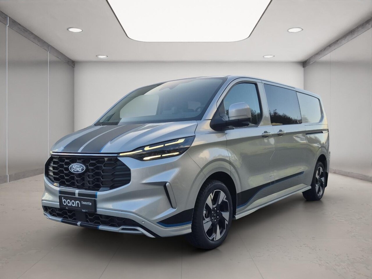 Ford Transit Custom - 320 2.0 TDCI 170 PK AUT L2H1 Sport Dubbel Cabine - AutoWereld.nl