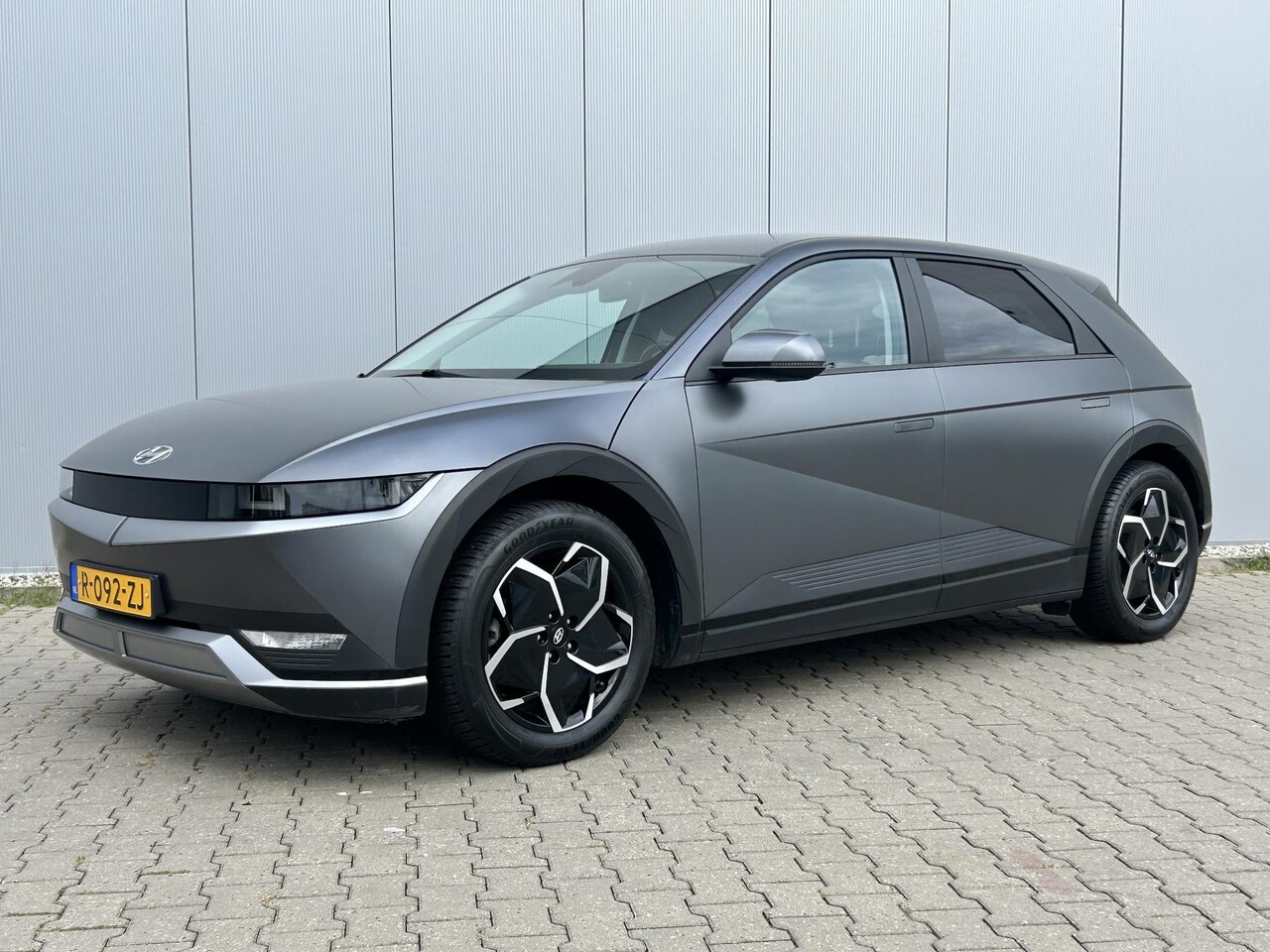 Hyundai IONIQ 5 - Style 58 kWh / Airco / Navigatie / Cruise Control Adaptief / 3 Fase Laden / | Achteruitrij - AutoWereld.nl