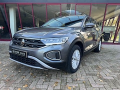 Volkswagen T-Roc - 1.5 TSI Life Business | ACC | Navi | Camera | Stoel/Stuurverw. | Trekhaak | PDC |