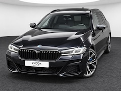 BMW 5-serie Touring - 530d High Executive M Sport Pakket Automaat / Live Cockpit Professional / Head-Up Display