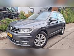 Volkswagen Tiguan - 2.0 TDI Comfortline Business R