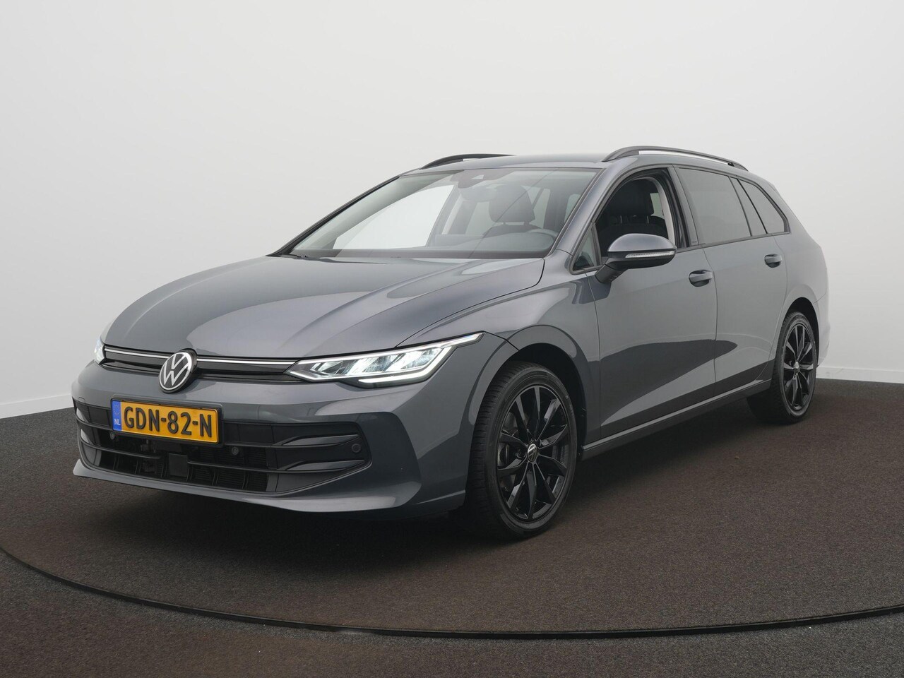 Volkswagen Golf Variant - 1.5 eTSI Life Business Automaat - LED - Navigatie - ErgoActive stoel - PDC - Stoelverwarmi - AutoWereld.nl