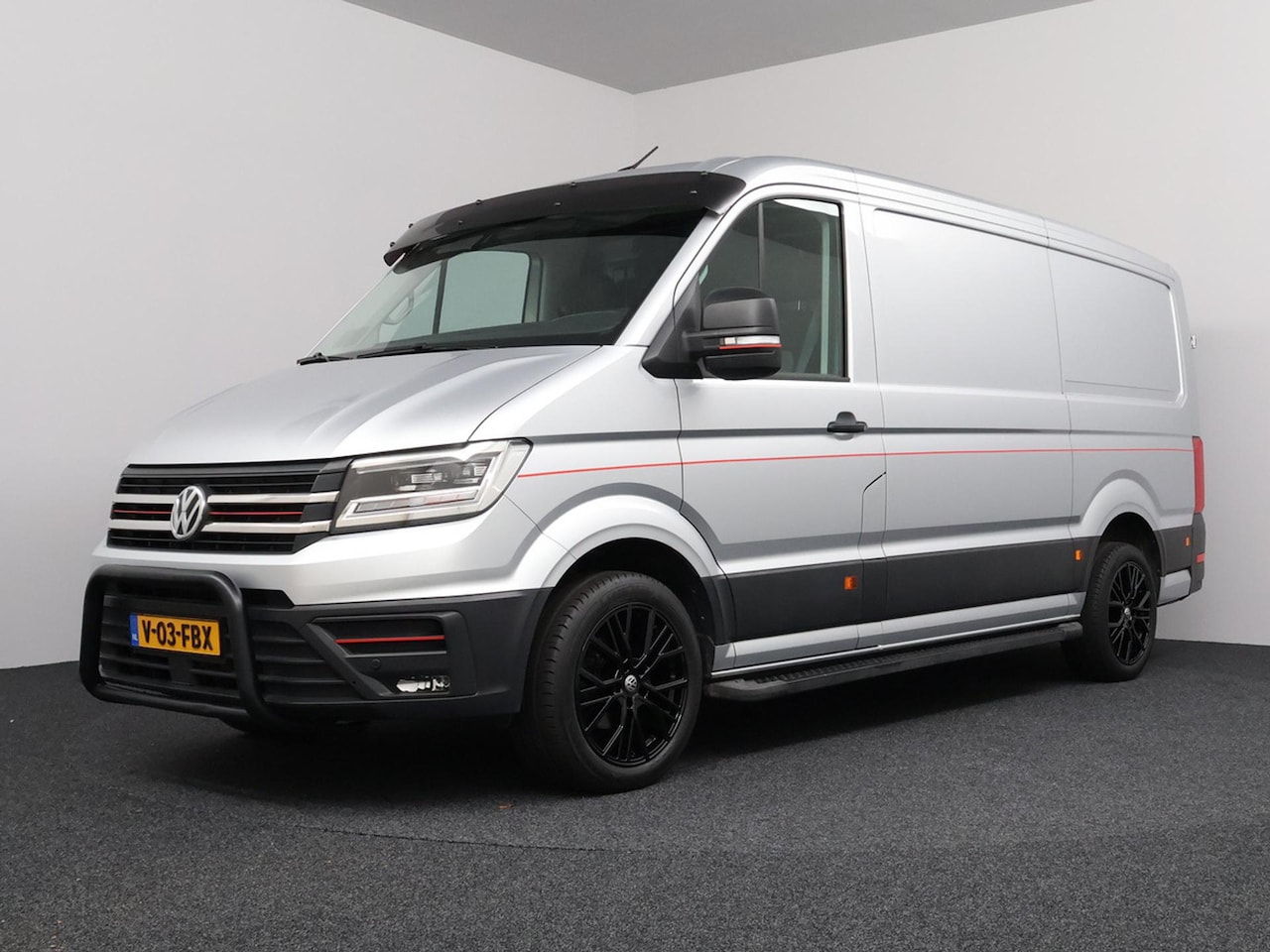 Volkswagen Crafter - 35 2.0 TDI L3H2 140pk Automaat KANT-EN-KLAAR - AutoWereld.nl