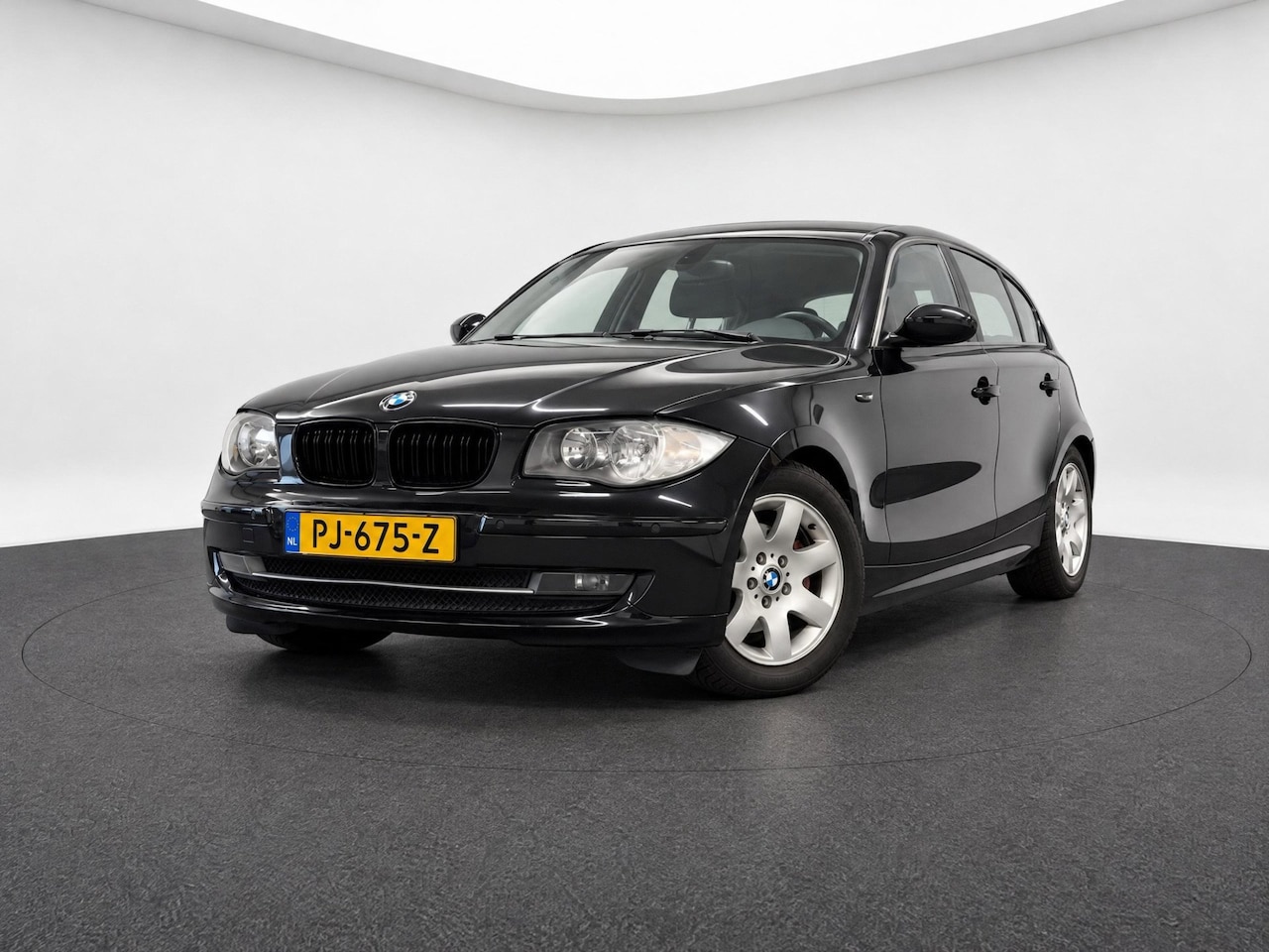 BMW 1-serie - 118i|AUT|GROOTSCHERM|APK 6-2027|Goed onderhouden - AutoWereld.nl