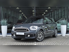 MINI Countryman - Cooper SE ALL4 JCW Automaat / Panoramadak / JCW Sportstoelen / Achteruitrijcamera / Comfor
