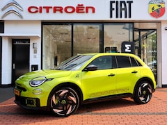 Abarth 600e - 600 54kWh 280PK Scorpionissima, Rijklaarprijs | 20 inch wielen | Sabelt Sportstoelen | Cam