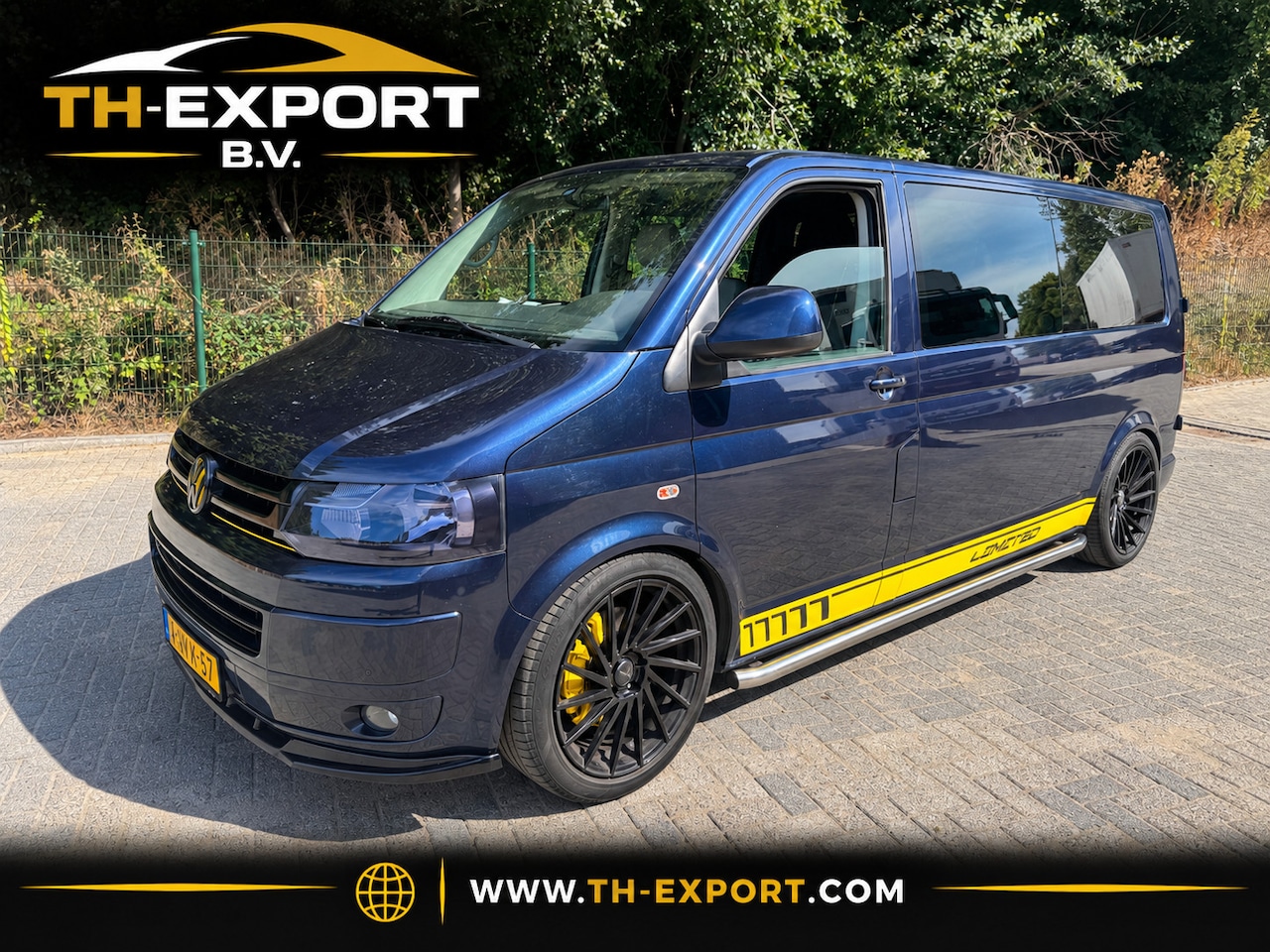 Volkswagen Transporter - 2.0 TDI L2H1 DC Comfortline Airco Navi 6 Persoons - AutoWereld.nl