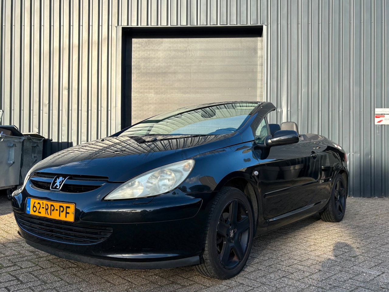 Peugeot 307 CC - 2.0-16V-Cabrio-Clima-Cruise-Leer-Stoelverwarming - AutoWereld.nl