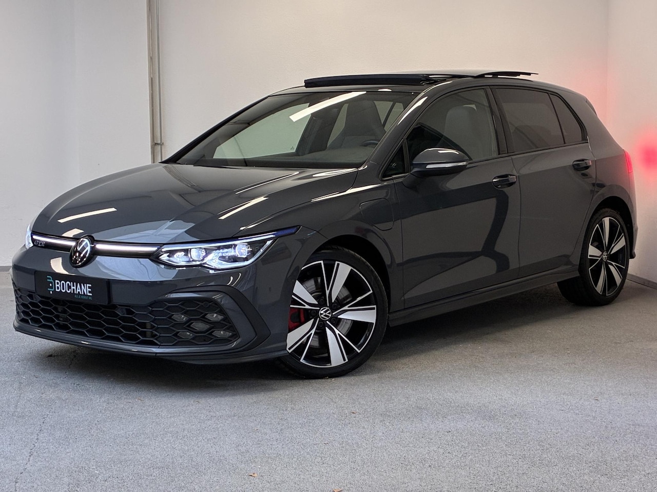 Volkswagen Golf - 1.4 eHybrid GTE | PANO | LEDER | STOEL.VERKOELING | 98% SOH | - AutoWereld.nl