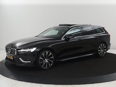 Volvo V60 - 2.0 T6 AWD Inscription | 310PK | Pano.dak | Trekhaak | Stuur/stoel verwarming | Head-up di