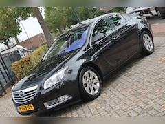 Opel Insignia - 1.4 Turbo EcoFLEX Business Edition Navi / Bluetooth / Cruise /