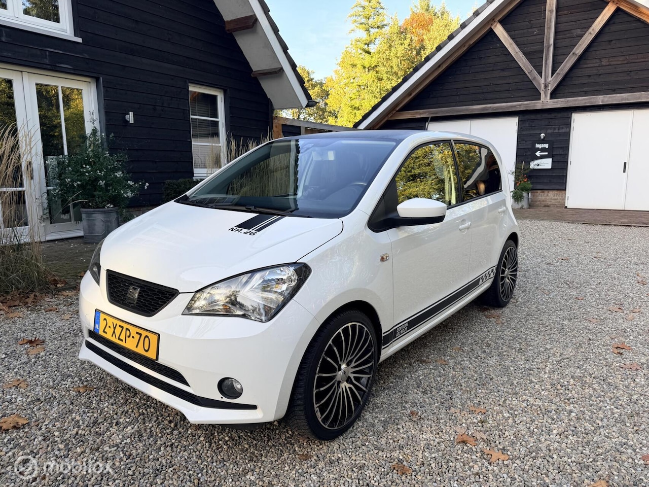 SEAT Mii - 1.0 Sport Dynamic 1.0 Sport Dynamic - AutoWereld.nl