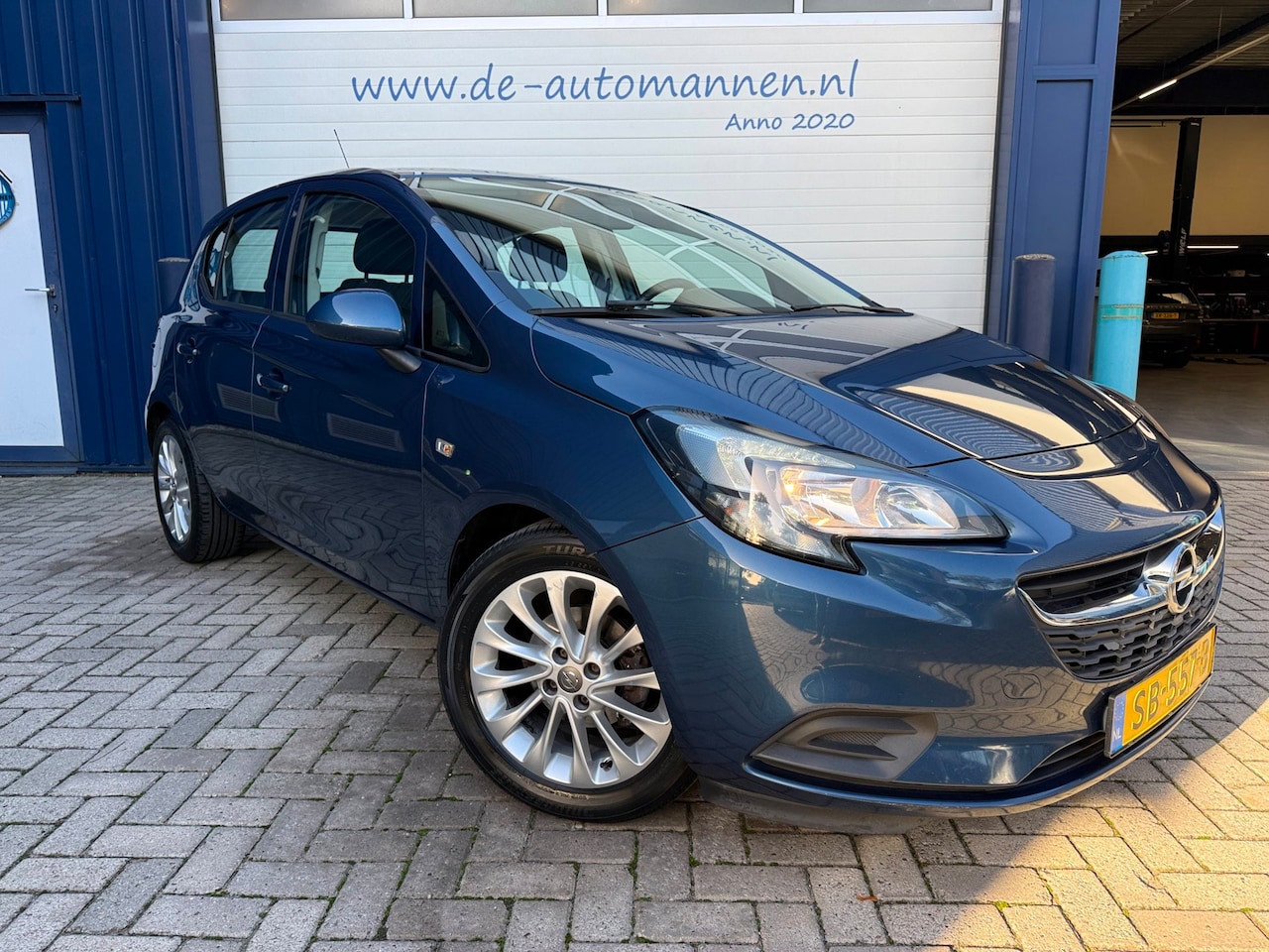 Opel Corsa - 1.4 Edition 5-drs / AIRCO / CRUISE / WINTERPACK / BLUETOOTH - AutoWereld.nl