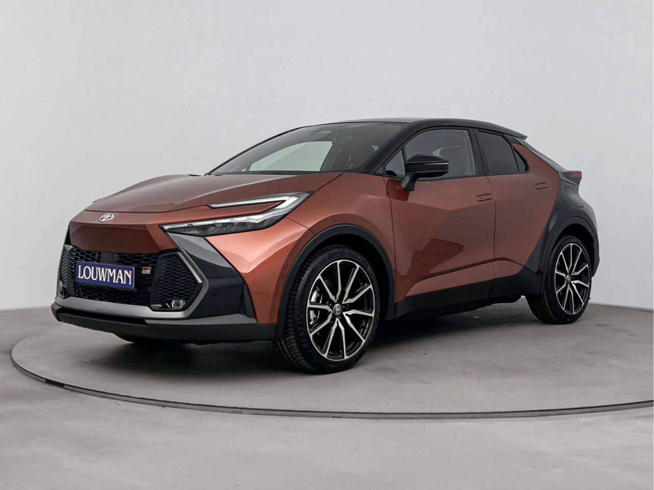 Toyota C-HR - 2.0 Plug-in Hybrid 220 GR SPORT | Apple Carplay & Android Auto | Parkeercamera | Onderweg- - AutoWereld.nl