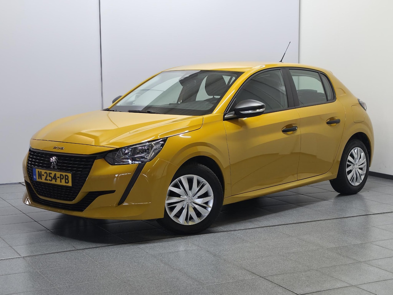 Peugeot 208 - 1.2 PureTech Like Airconditioning, Bluetooth, DAB radio - AutoWereld.nl