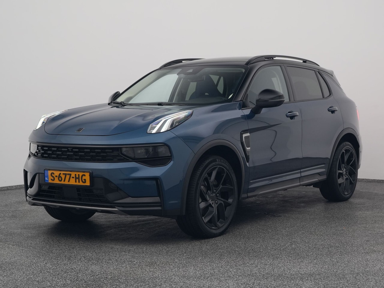 Lynk & Co 01 - 1.5 Plug-in Hybrid | 360° | BLACK | NLD AUTO - AutoWereld.nl