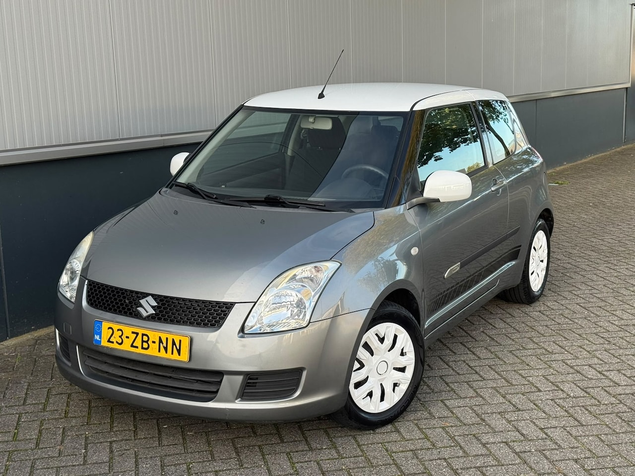 Suzuki Swift - 1.3 Cool Airco Mooie sportive Nieuwe apk 90000km+- NAP - AutoWereld.nl