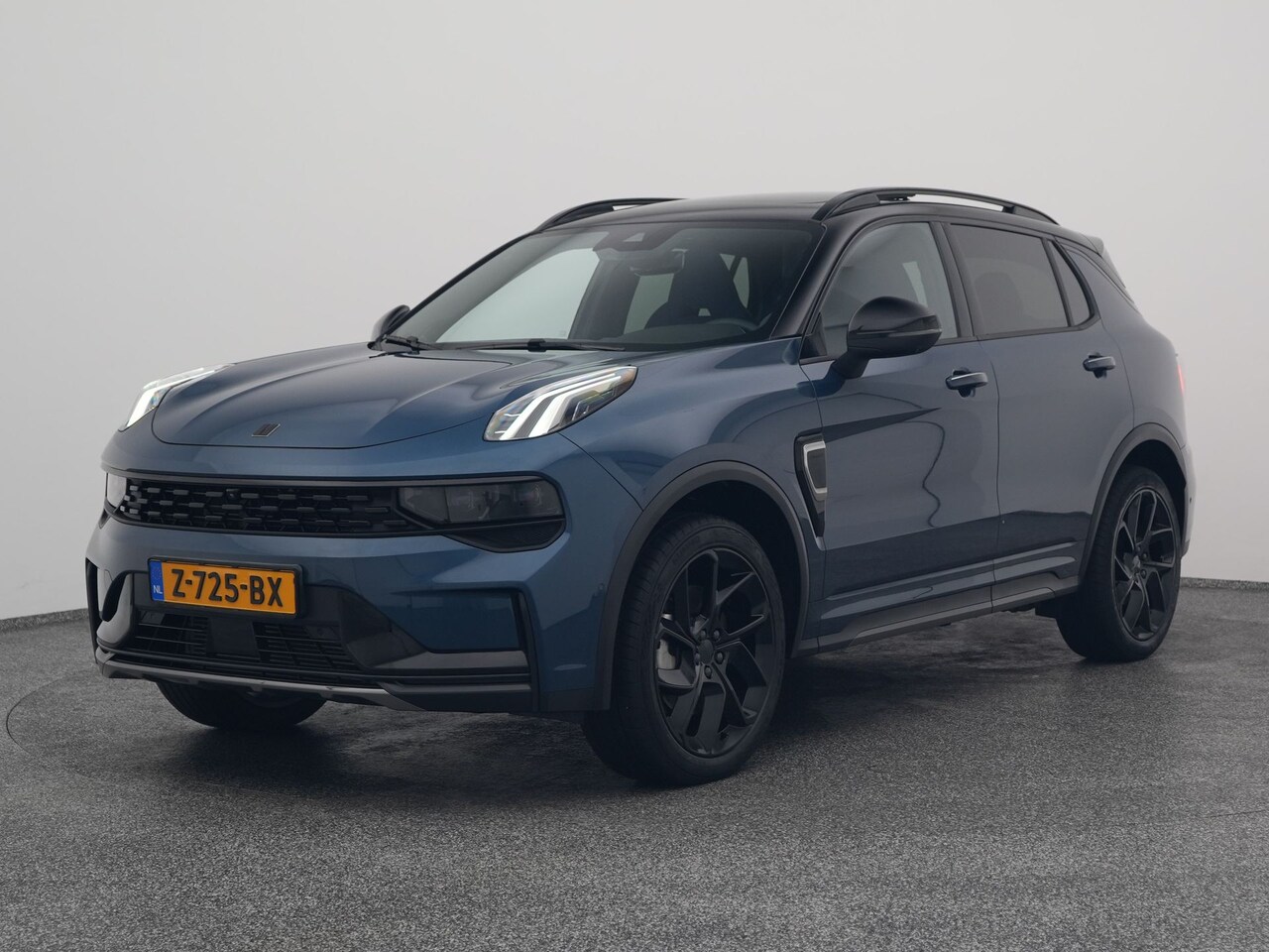 Lynk & Co 01 - 1.5 Plug-in Hybrid | 360° | BLACK | ZWARTE HEMEL | NLD AUTO - AutoWereld.nl