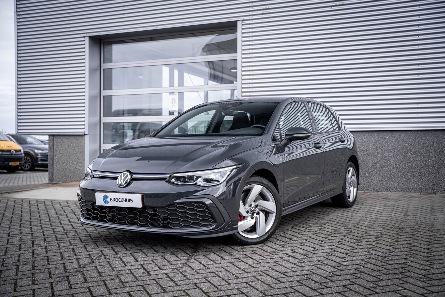 Volkswagen Golf - 1.4 eHybrid GTE | Achteruitrijcamera | Full-LED koplampen | Navigatiesysteem full map - AutoWereld.nl