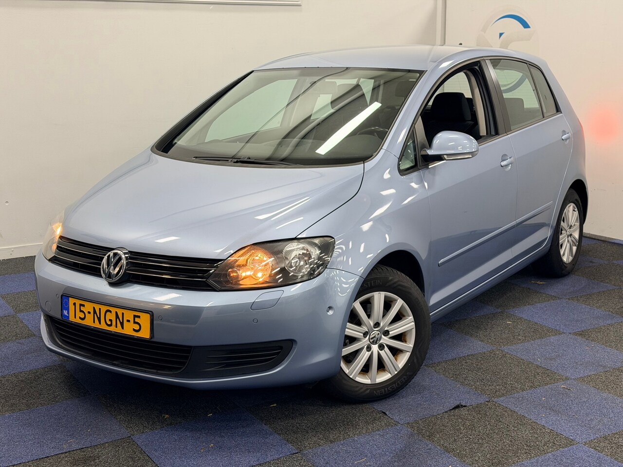 Volkswagen Golf Plus - 1.2 TSI Comfortline / AUTOMAAT / DEALER ONDERHOUDEN / NETTE AUTO - AutoWereld.nl
