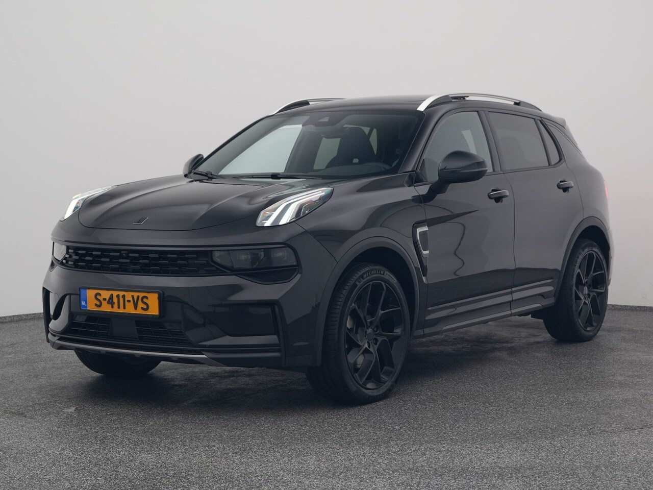 Lynk & Co 01 - 1.5 Plug-in Hybrid | 360° | BLACK | ZWARTE HEMEL | NLD AUTO - AutoWereld.nl