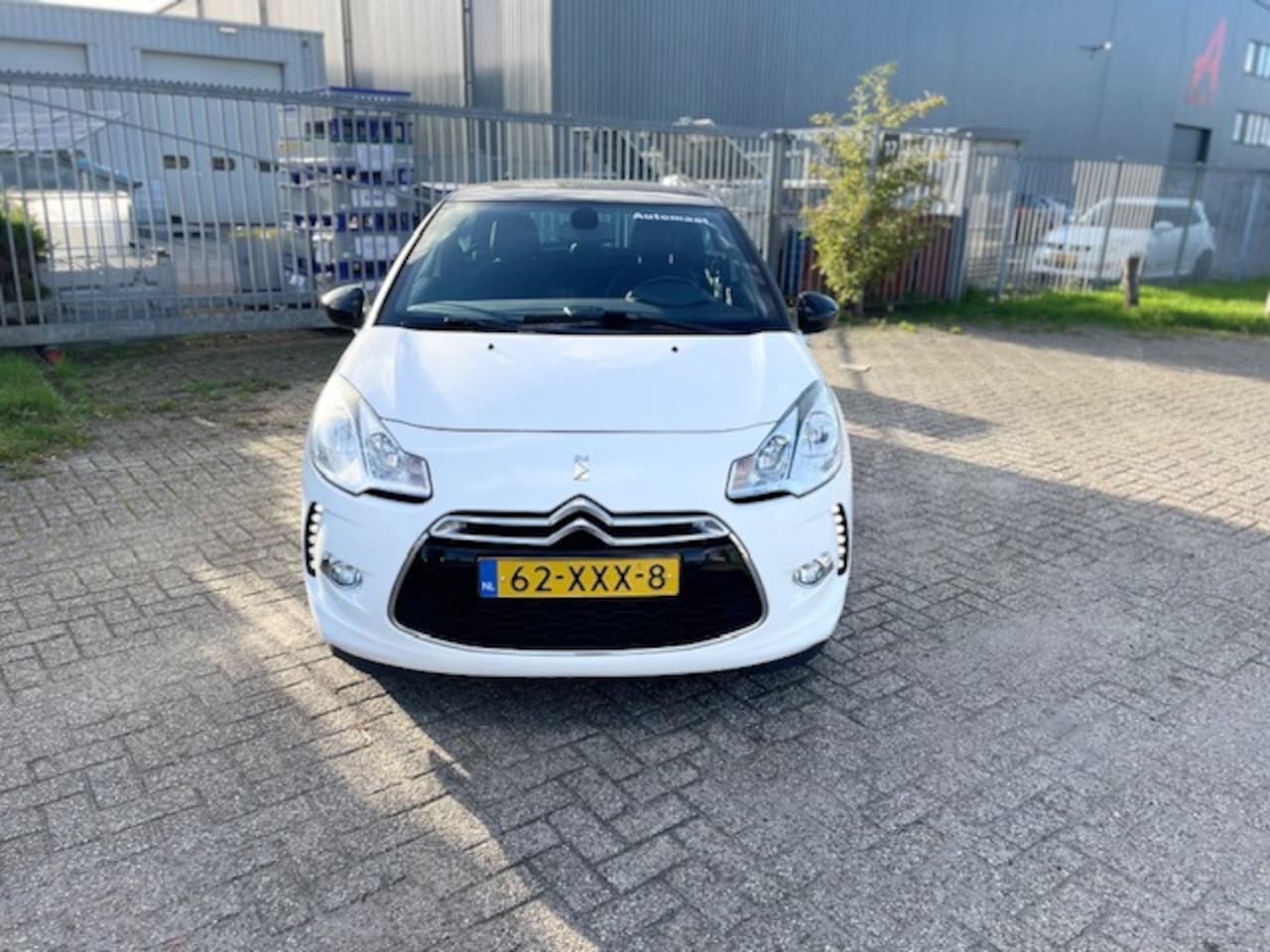 Citroën DS3 - 1.4 e-HDi Chic AUTOMAAT !!! - AutoWereld.nl