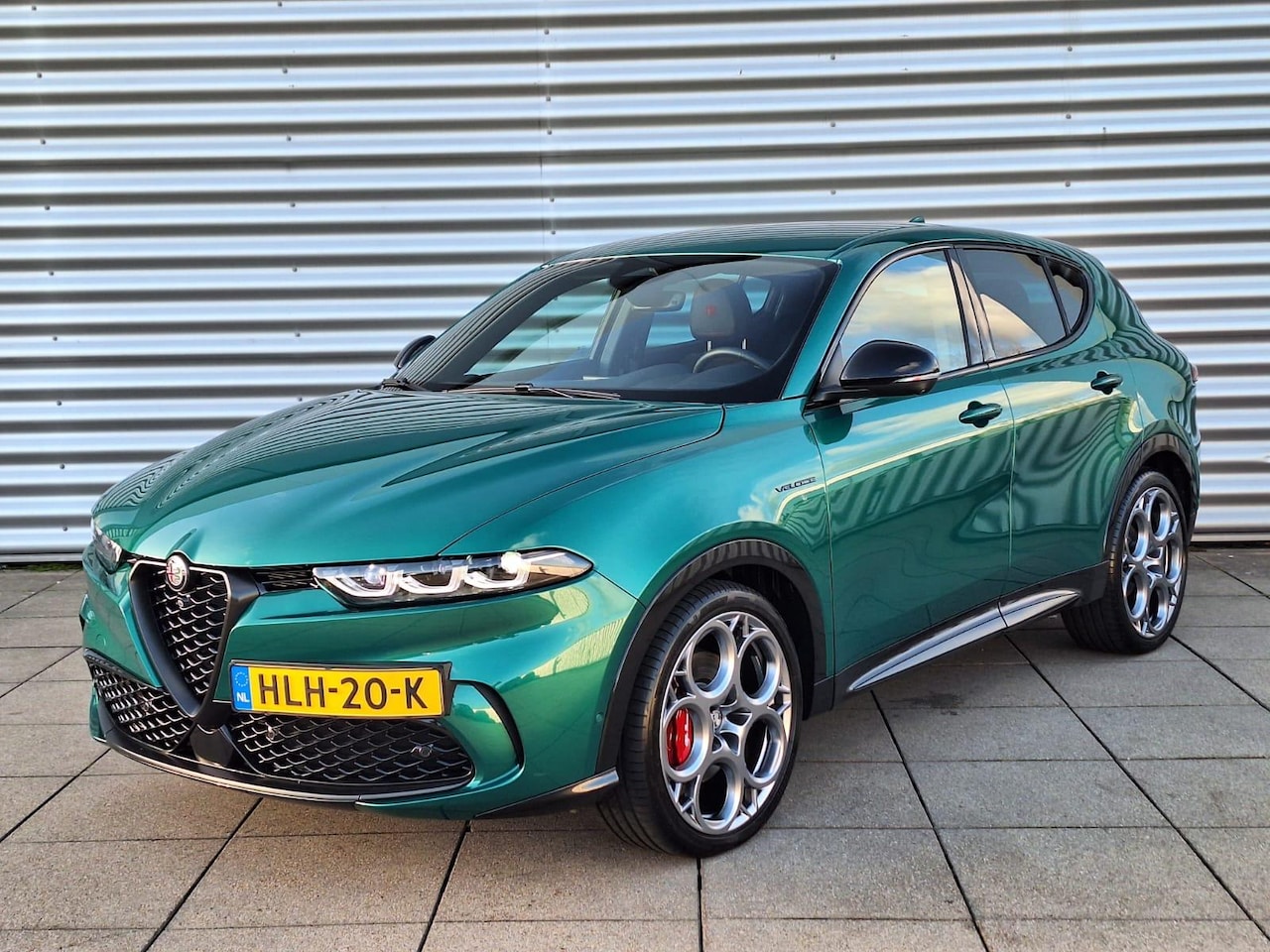 Alfa Romeo Tonale - 1.5T Hybrid 160pk Aut Veloce | Adaptive Cruise Control | CarPlay | Climate Control | Elekt - AutoWereld.nl