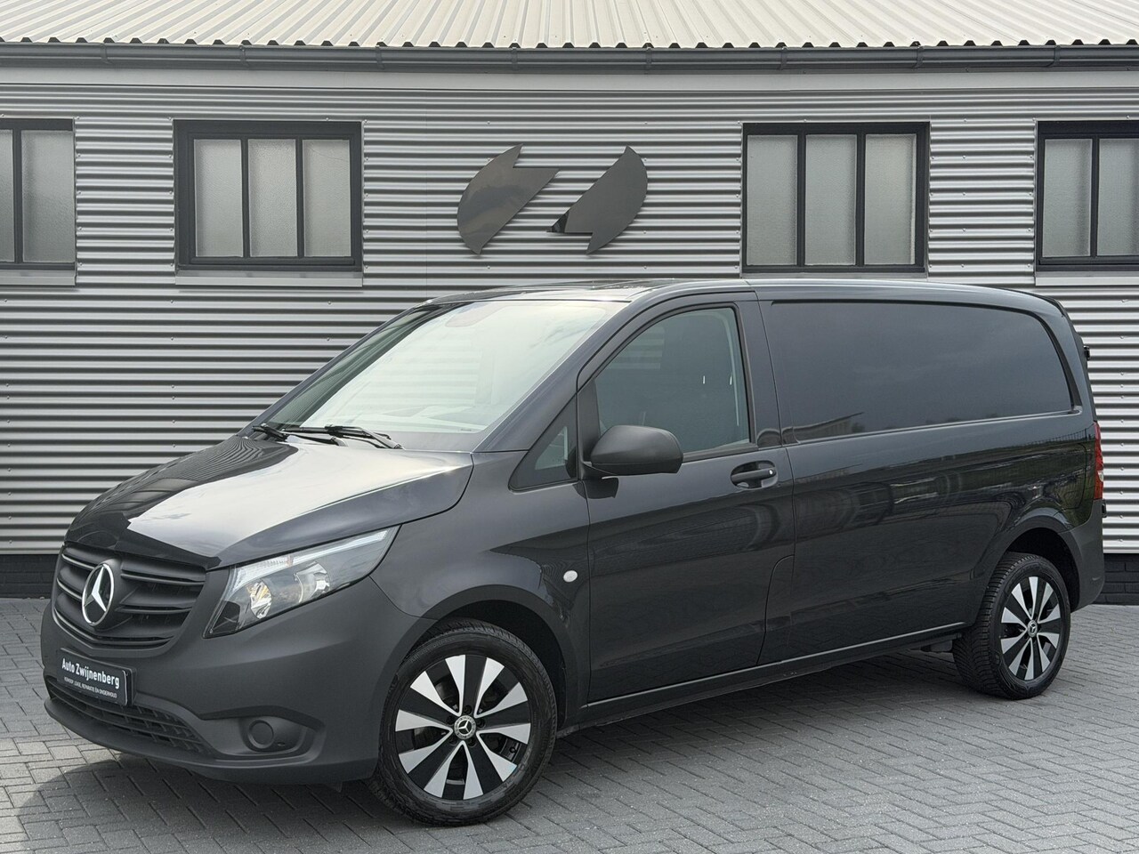 Mercedes-Benz Vito - 114 CDI Lang |Carplay|Trekhaak|ACC| - AutoWereld.nl