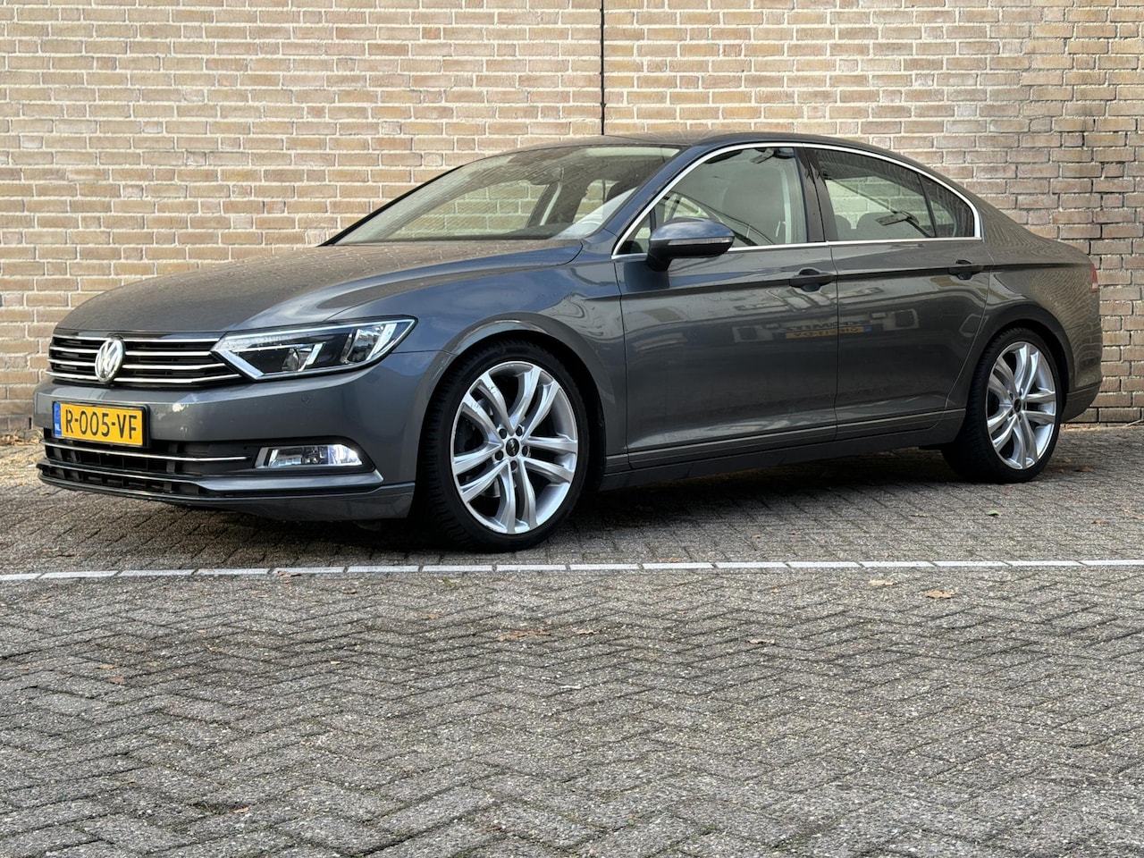 Volkswagen Passat - 1.4 TSI Comfortline Peter iets voor MAX ? - AutoWereld.nl