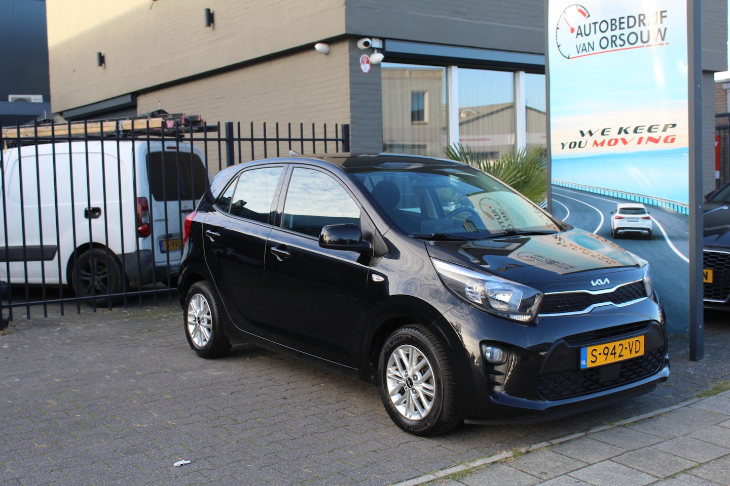 Kia Picanto - 1.0 DPi DynamicLine Groot scherm Airco Camera Lmv Cruise C. - AutoWereld.nl