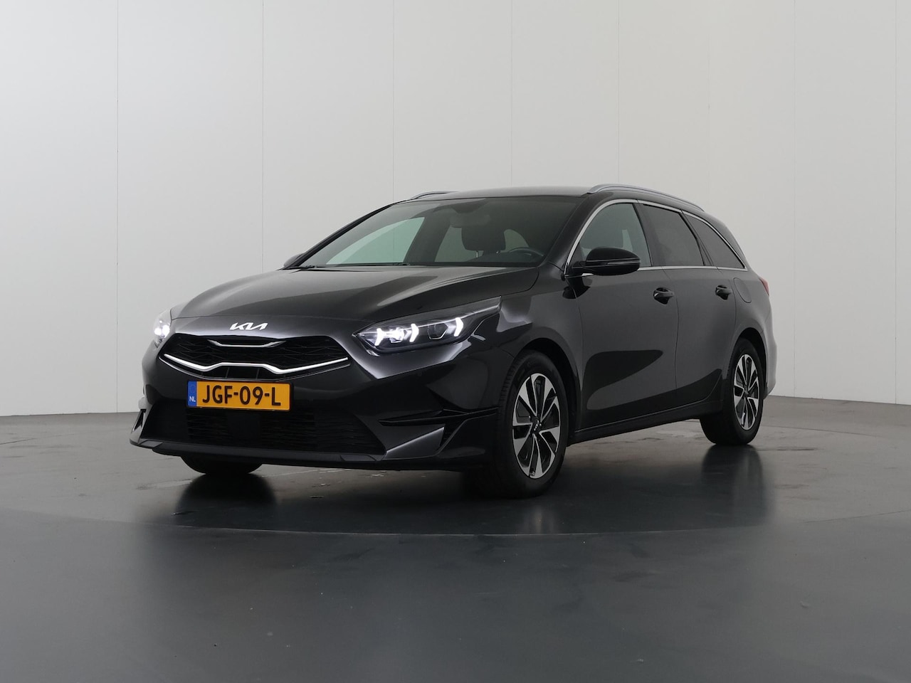 Kia Cee'd Sportswagon - Ceed 1.0 T-GDi MHEV Design Edition | Navigatie | Stuur/Stoelverwarming | JBL | Achteruitri - AutoWereld.nl