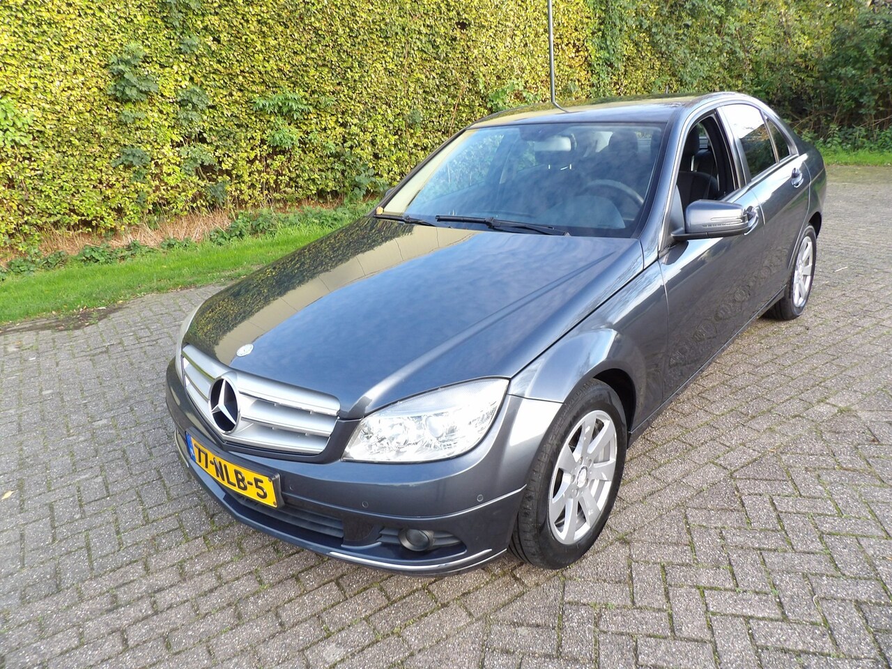 Mercedes-Benz C-klasse - 180 CGI BlueEFFICIENCY Business Class airco navi - AutoWereld.nl