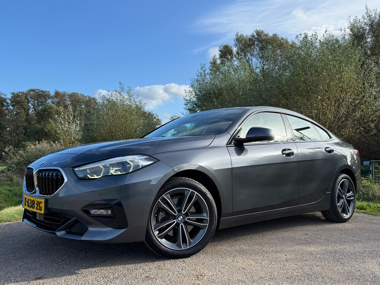 BMW 2-serie Gran Coupé - 218i High Executive Automaat / 1e Eigenaar / Camera / Leder / Stoelverwarming / Navi / 17" - AutoWereld.nl
