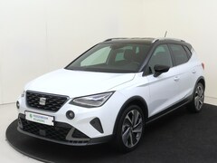 SEAT Arona - 1.0 TSI FR Business Intense | Achteruitrijcamera | Navigatie | Parkeerassistent | Adaptiev