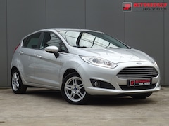 Ford Fiesta - 1.0 Titanium * GEREVISEERDE MOTOR twv 4000 EURO