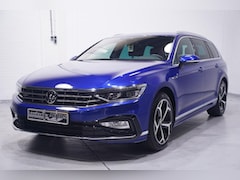 Volkswagen Passat Variant - 1.5 TSI R-Line Business + NAP IQ.Light-R-Line int. Vol leder Camera Apple Carplay Stoel- e