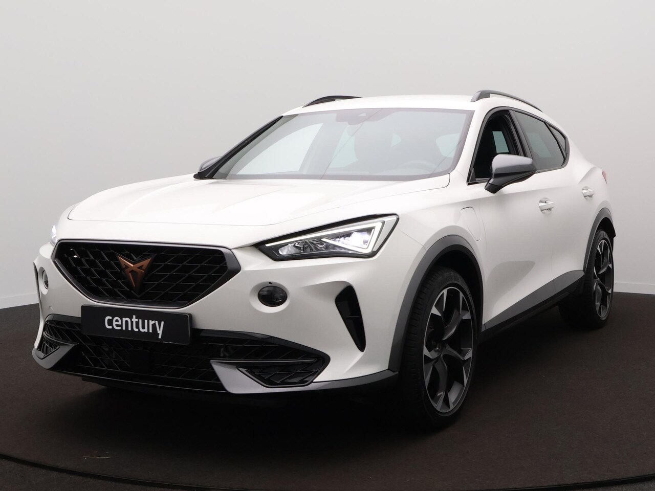 CUPRA Formentor - 1.4 e-Hybrid Adrenaline Sfeer verlichting - Apple Carplay/Android Auto - full-LED koplampe - AutoWereld.nl