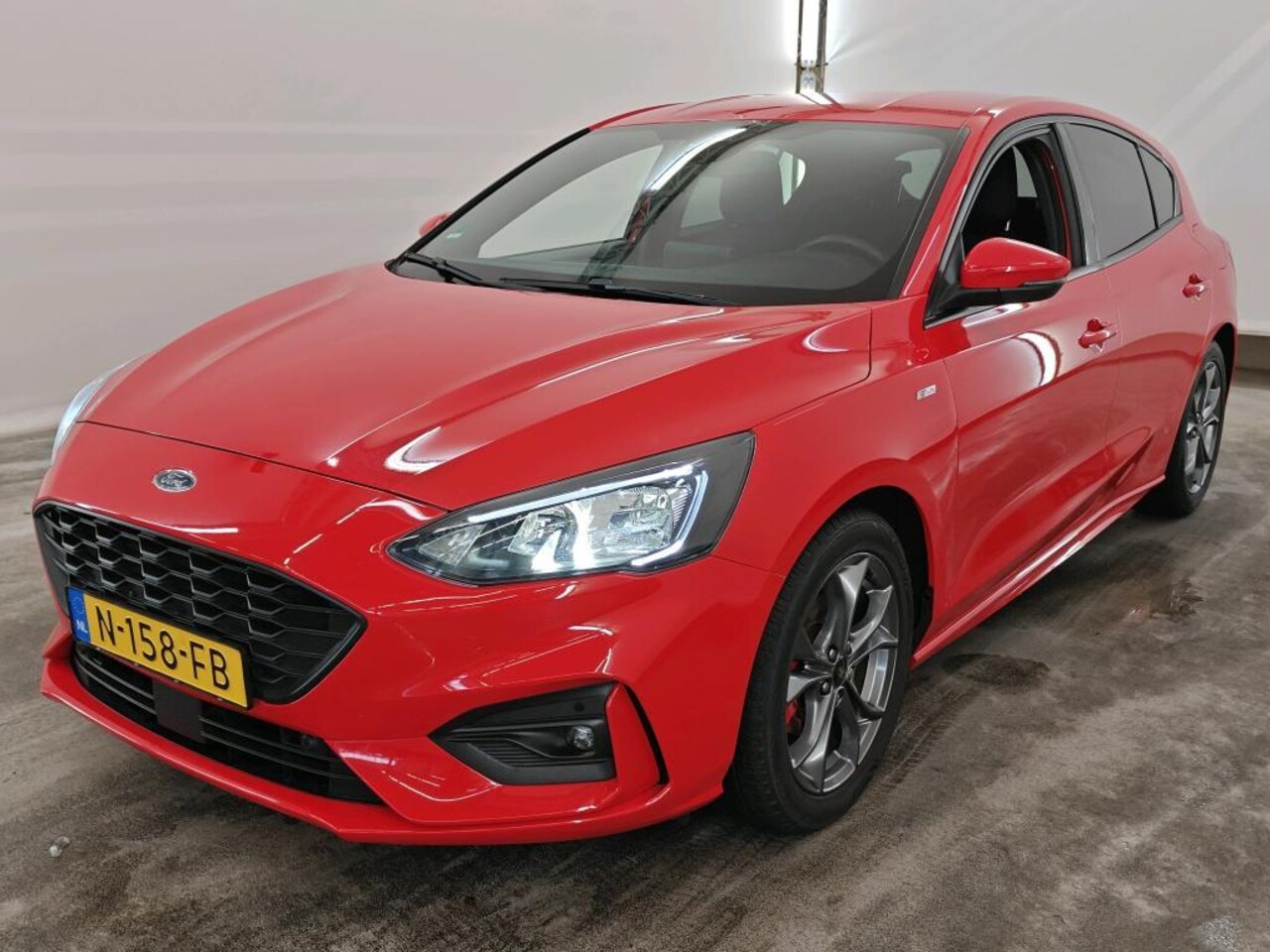 Ford Focus - 1.0 EcoBoost ST Line X Business NL-AUTO | CAMERA | NAVI CARPLAY - AutoWereld.nl