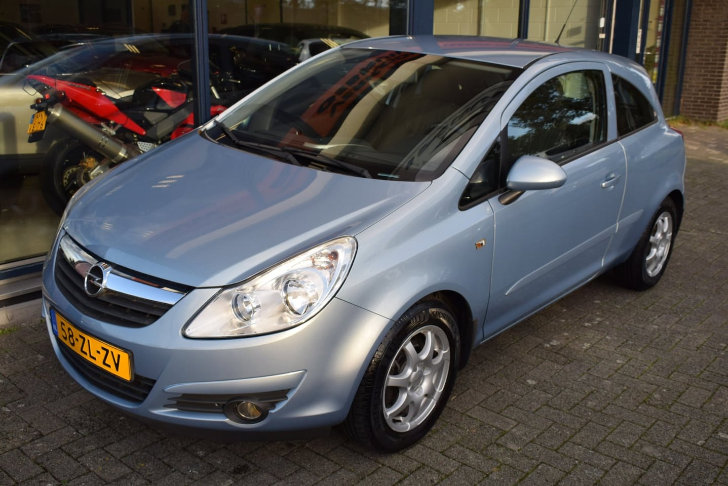 Opel Corsa - 1.2-16V Enjoy|Cruise Control|Airco|100% onderhouden - AutoWereld.nl