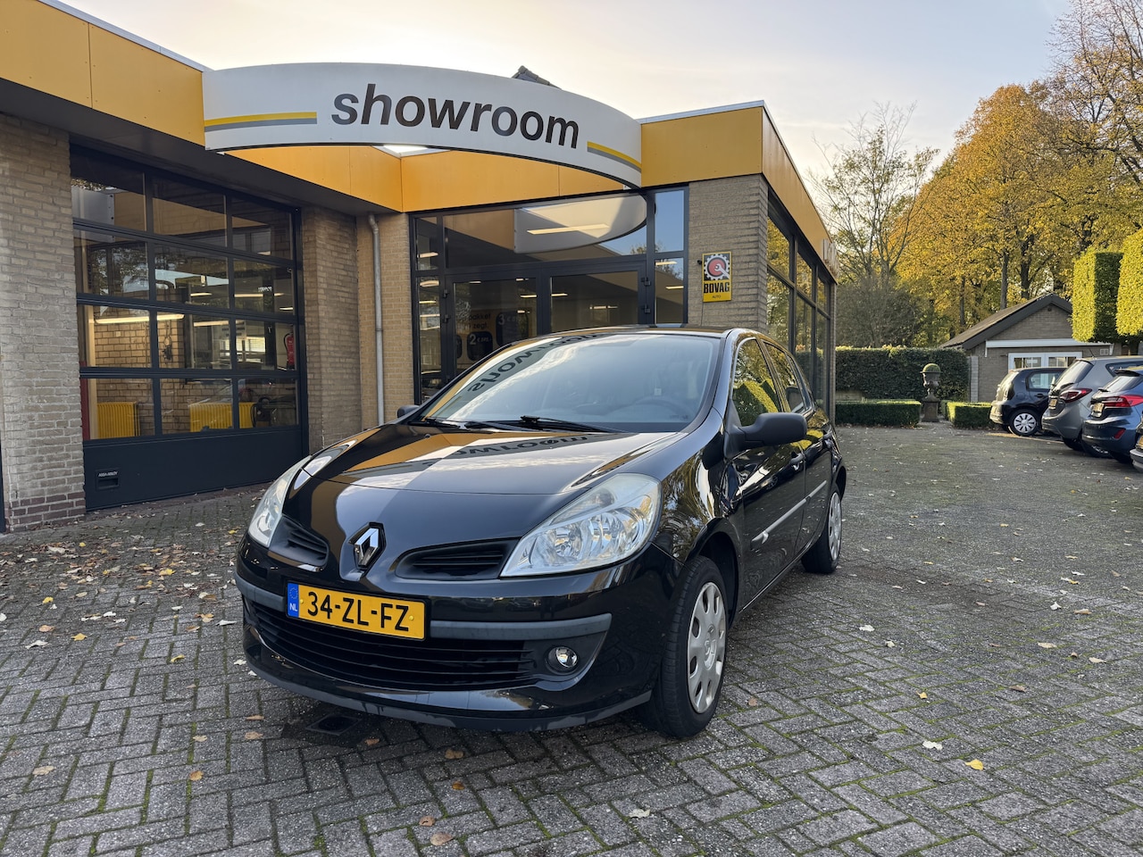 Renault Clio - 1.2-16V Special Line 5drs Airco - AutoWereld.nl