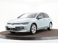 Volkswagen Golf - Life Edition 1.5 eHybrid 204 PK 6 versn. DSG · Achteruitrijcamera · Draadloze telefoonlade