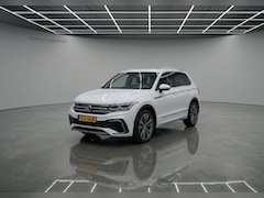 Volkswagen Tiguan - 1.4 TSI eHybrid R-Line Business+ 245 PK| Trekhaak | Navigatie | Achteruitrijcamera | Dodeh