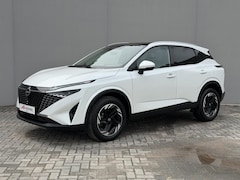 Nissan Qashqai - 1.3 MHEV Xtronic N-Connecta / Panoramadak / 1800kg Trekgewicht / Cold Pack / Dodehoek Dete