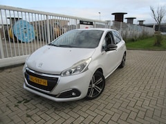 Peugeot 208 - 1.2 PureTech GT-line Automaat, Lees tekst
