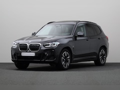 BMW iX3 - Executive 80 kWh | M-Sport Shadowline | Achteruitrijcamera | Adaptief Onderstel | Panorama