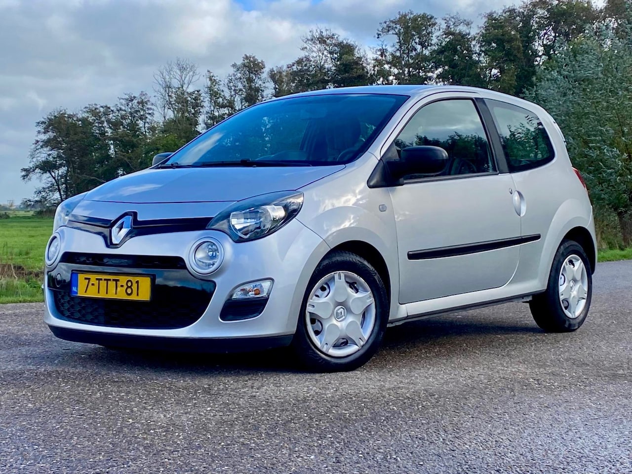Renault Twingo - 1.2 16V Parisienne 3DRS Airco Cruise Control NAP 75PK Goed Onderhouden - AutoWereld.nl